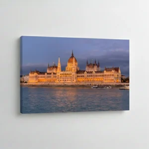 23.-Parlament-u-Zlatnom-Sumraku