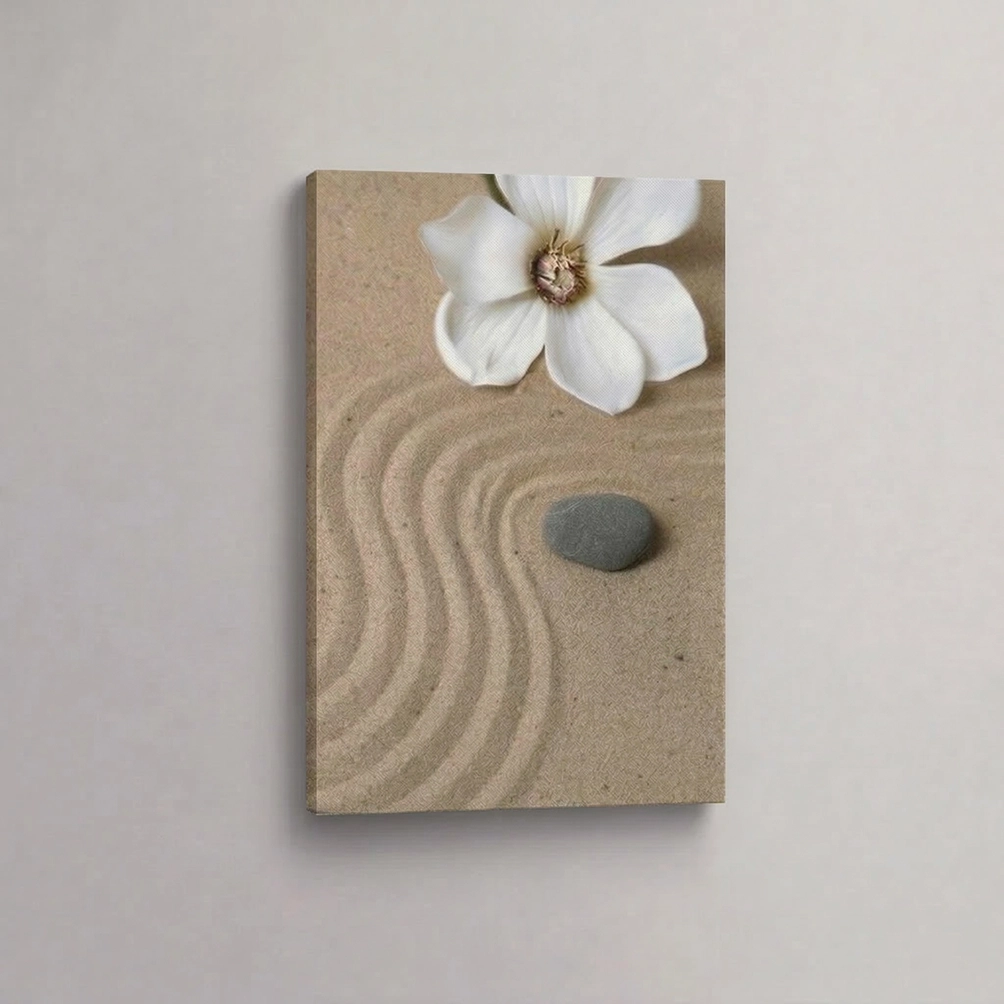 5.-Linije-u-pesku-i-beli-cvet